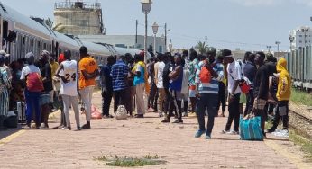 Tunisia Forcibly Expels Hundreds of Migrants  