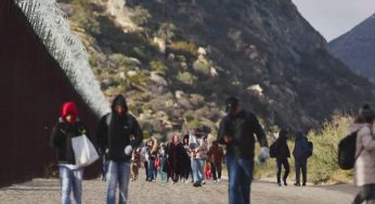 New Texas Law Allowing Police to Arrest Migrants Back on Hold