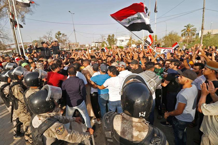 The United Nations urges Iraq to take concrete steps to prevent violations of human rights in the demonstrations.