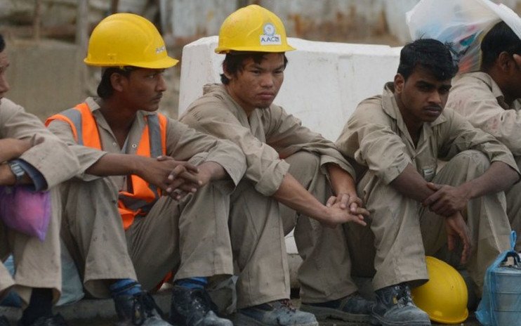 A human rights report reveals serious violations against workers in Qatar.