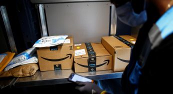 Amazon workers organise ‘sick-out’ protests against unsafe working conditions