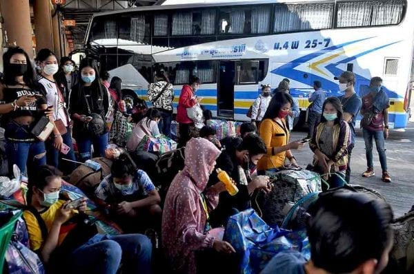 Thousands of migrant workers decided to cross borders