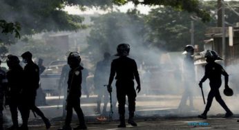 Police let armed men quell protests in Cote D’Ivoire