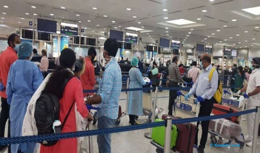 Kuwait New Employment Bill Hits Indian Migrant Workers Remittance Pay