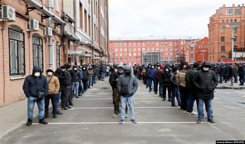 Why Migrant Workers Are Being Singled Out in Russia Again?