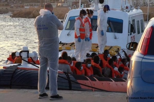 France-and-Italy-are-planning-to-alert-the-Tunisia-migrant-vessels