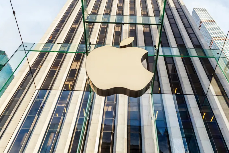 computer behemoth Apple has been at the focus of a major court battle over its actions in a labor dispute that has drawn attention from around the world.