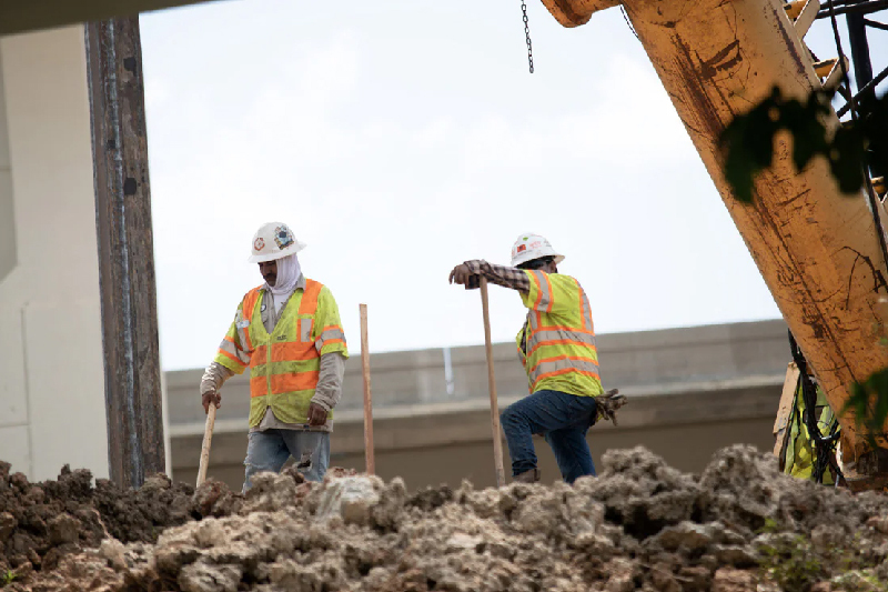 Indian workers deploy to Israel amidst conflict to alleviate labor shortages