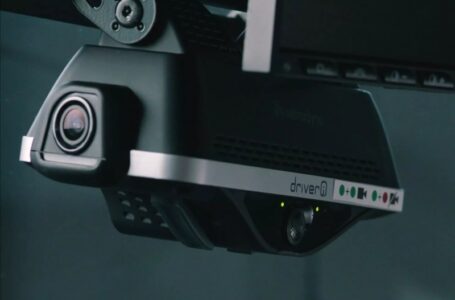 Amazon’s ‘creepy’ AI cameras to monitor more delivery drivers