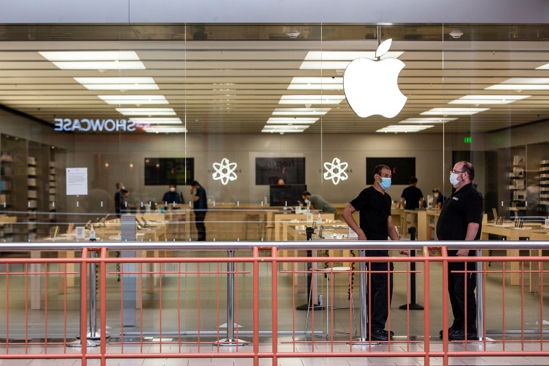 Apple Finds Itself Cornered Over Labor Law Malpractice