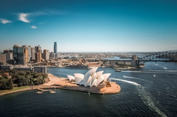 australia cracks down on