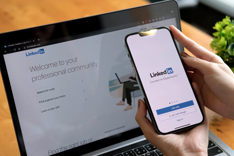 boost your career and side hustle why linkedin is your key to success