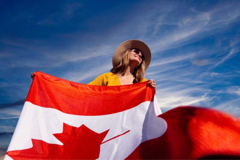 canada to recruit immigrants, mainly from silicon valley to boost economy