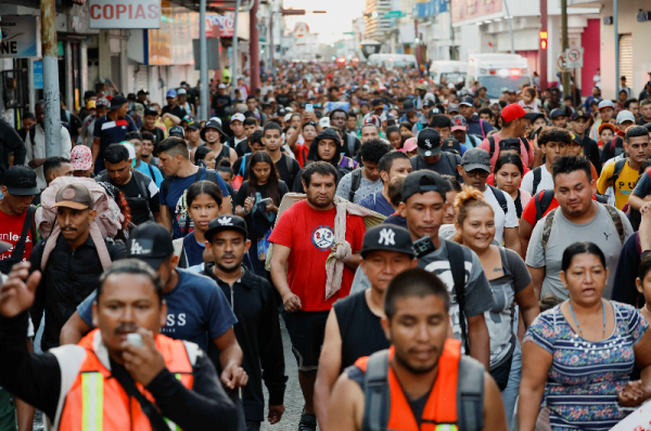caravan of migrants sets off from mexico to us border on election day
