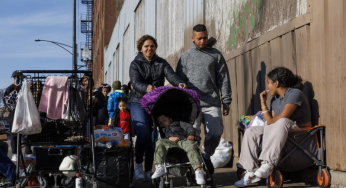 Chicago to Merge Migrant and Homeless Shelter Systems by 2025