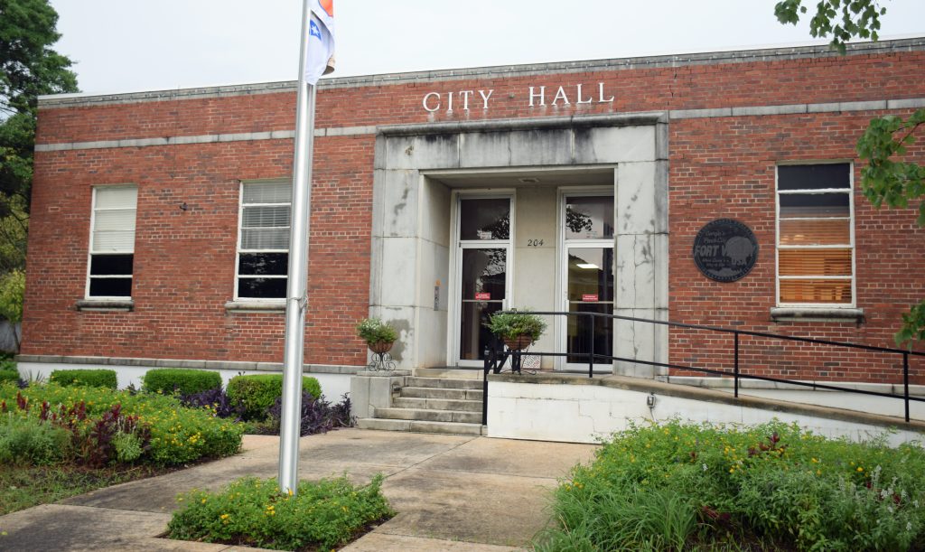 city hall in fort valley ga us
