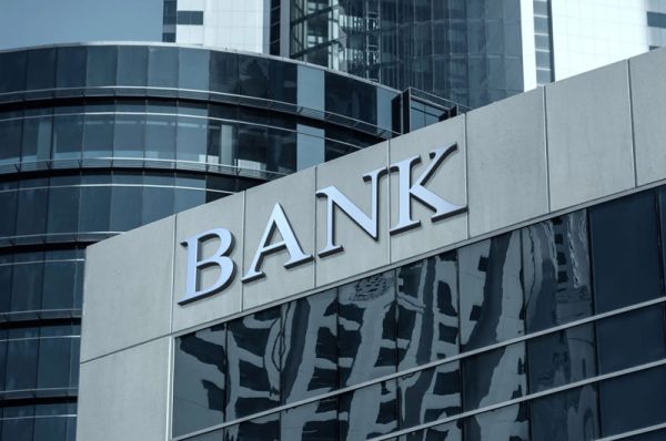 dia kept out five banks from the deposit insurance system