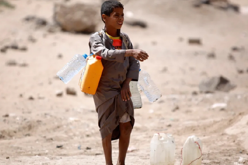 “death is more merciful than this life” people in yemen suffering everyday