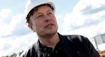 Elon Musk Says Tesla Needs To Cut Staff By 10%, Pauses All Hiring Worldwide