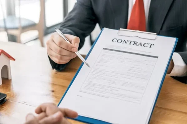 employment contract red flags
