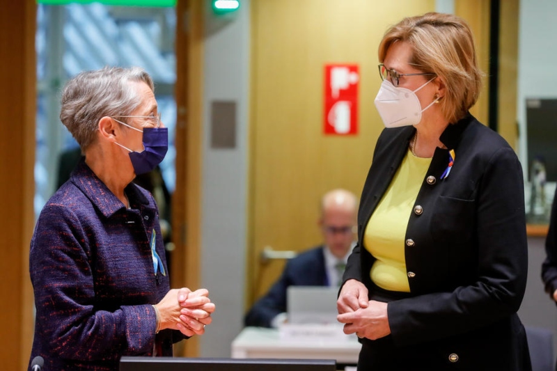european union bloc is decided to put down a quota for the proportion of women on corporate boards