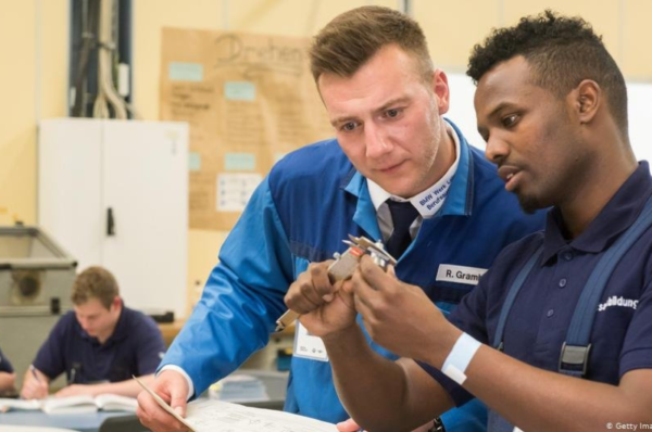 german skilled labor migration law 2023 changes what's in it for migrants