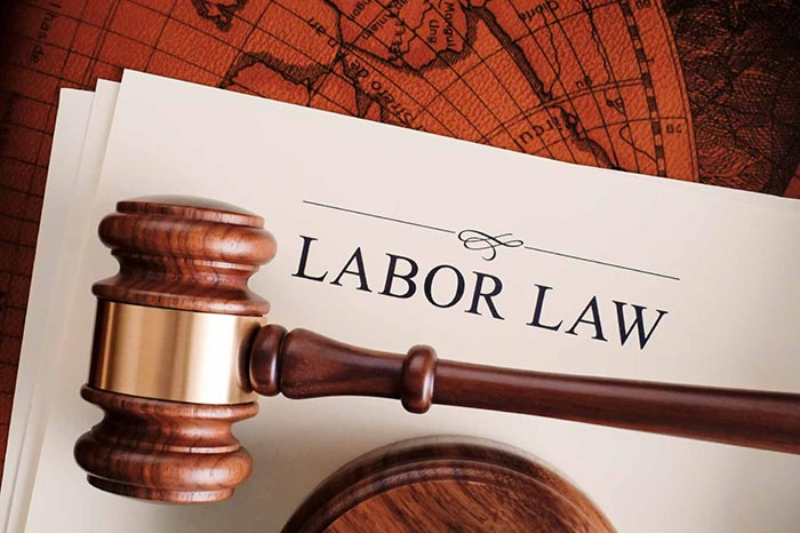 india labor law