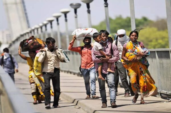indian labor ministry has now decided to open monitoring centers across india that will help to track the movement of migrant workers