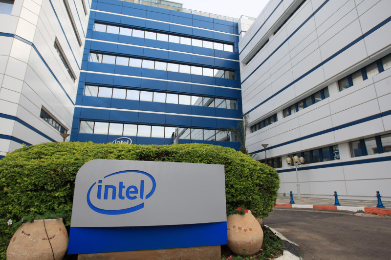 intel reintroduces free tea and coffee to boost employees morale after cost cutting and 15,000 layoffs