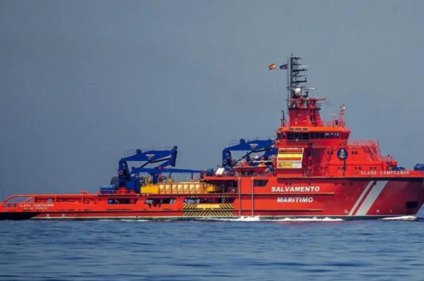 intense search continues for a small senegalese migrant boat