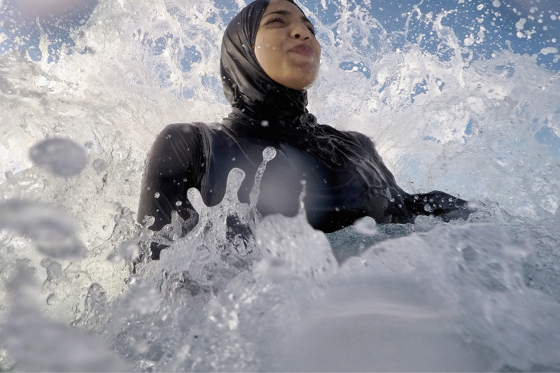 Italy: Trieste women wear ‘burkinis’ to support Muslim women