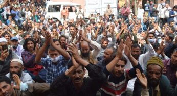 Jammu And Kashmir Daily Wagers Stage Protest, Demand Regularization Of Jobs