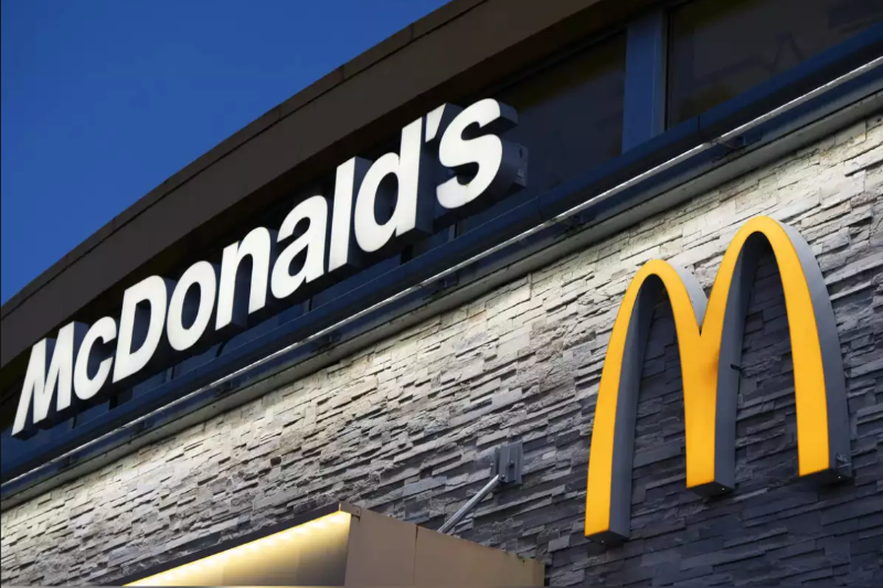 McDonald’s E. coli Crisis Exposes Produce Safety Challenges in Fast Food Industry