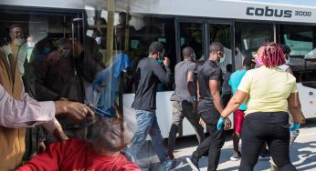 Mexican Cartel Hijacks Bus Carrying Migrants To The US and Demands Ransom Of $1,500 Per Person