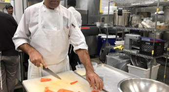 Migrants Put into Restaurant Work Placement Program in New York