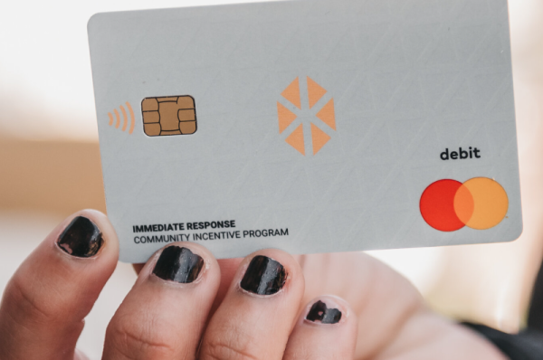 new york city ends migrant debit card program, shifts focus to broader asylum initiatives