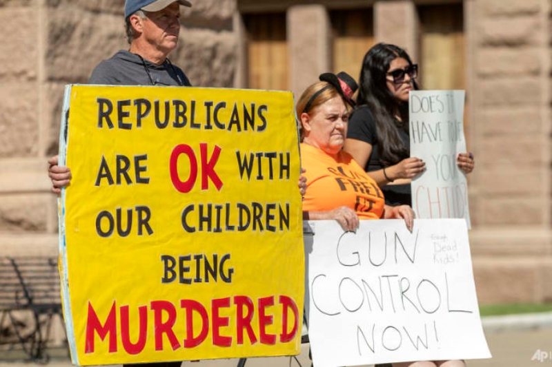 no change in gun law as america loses children to mindless shooting