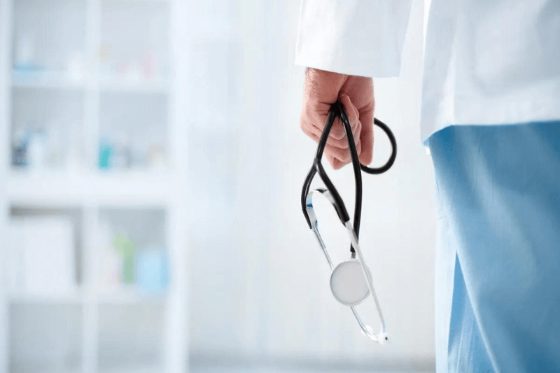 no woman doctor in up hospital; rape survivors refused medical test