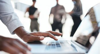 Over 40 Companies Pledge to Recruit and Train Refugees in Europe
