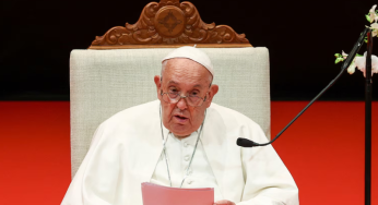 Pope emphasizes ‘Singapore’s Ageing Population’ and ‘Migrant Workers’ fair wages