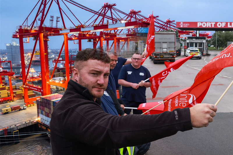 port of liverpool dock workers begin two week strike over pay
