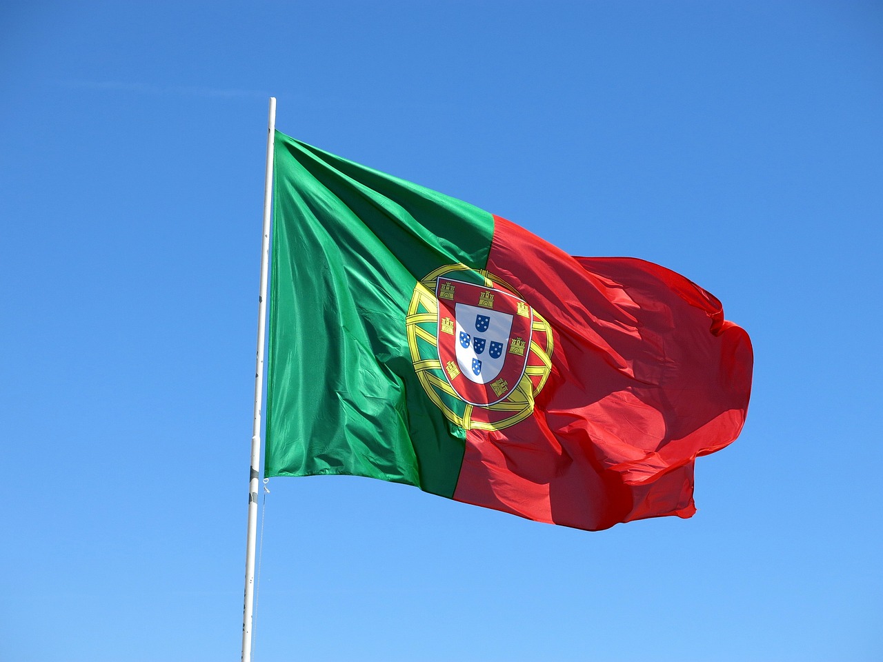 Portugal Adapts Golden Visa Scheme To Build Accommodation For Migrants