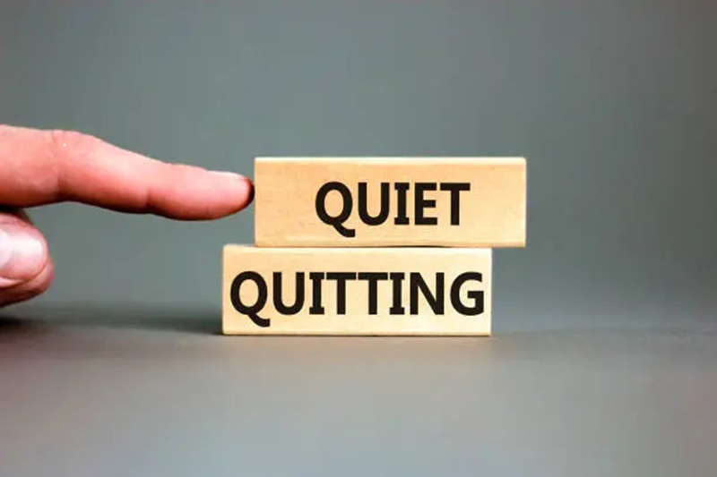 Quiet Quitting in 2025 – Is It Still Relevant?