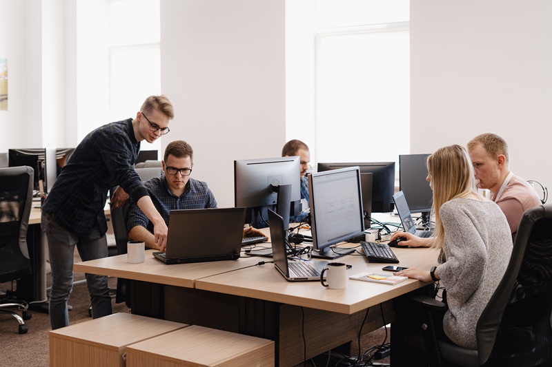 Tier-2 Cities Take the Lead: Randstad 2025 Report Reveals India’s Job Market Shift