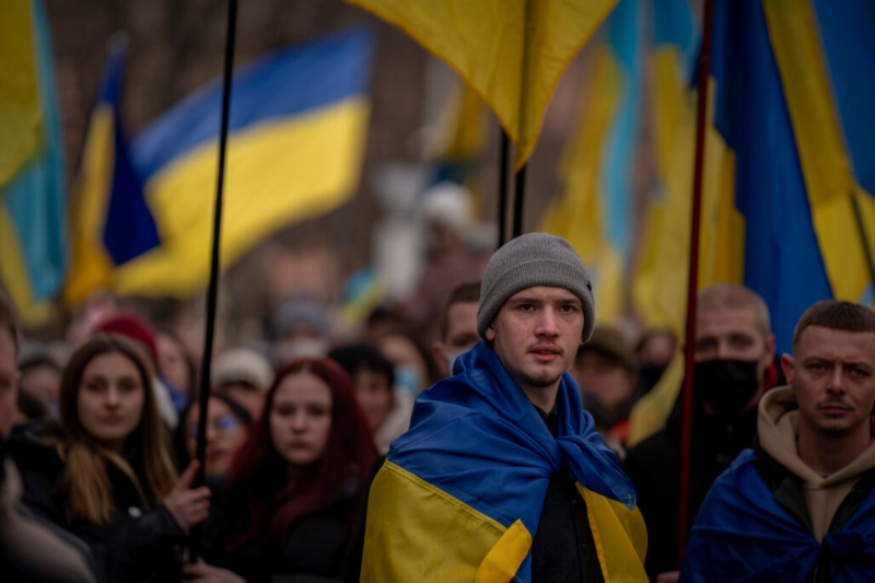 russian invasion in ukraine leaves its own economy barren