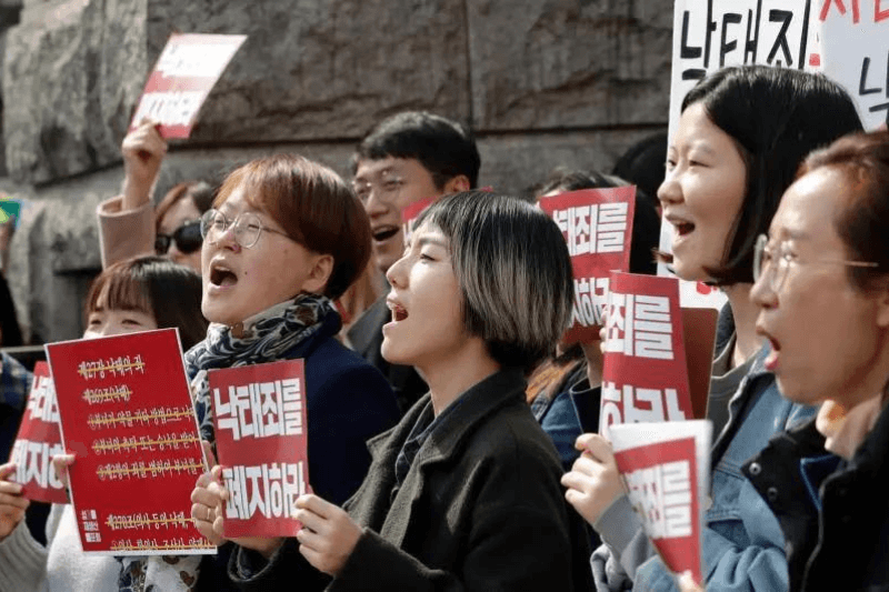 south korea’s ‘anonymous birthing’ bill is blow to women’s rights