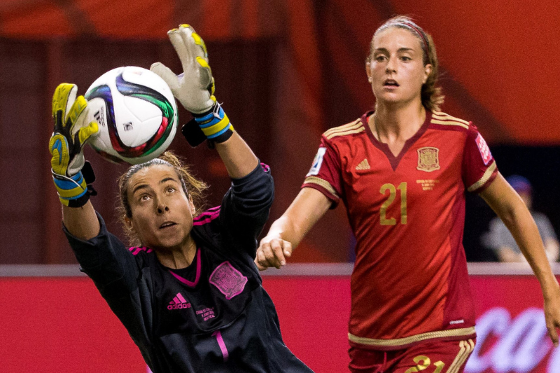 spanish women footballers to go on strike over pay and conditions