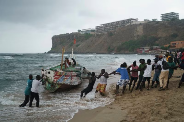 survivors of cape verde shipwreck came back to senegal