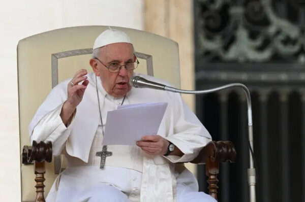 this group of trans women thank pope francis for making them 'feel human’