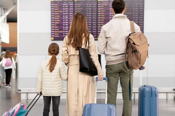 top 10 countries with the most emigrants